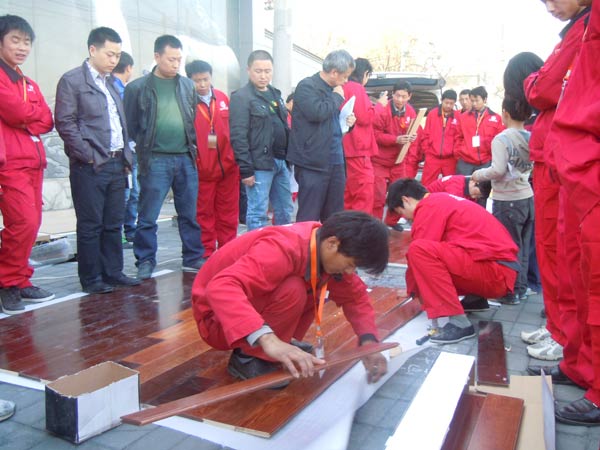 說明: http://www.yijiafu.net/UploadFile/images/news/2011/beijing-jinyaoshibiwuxianch.jpg